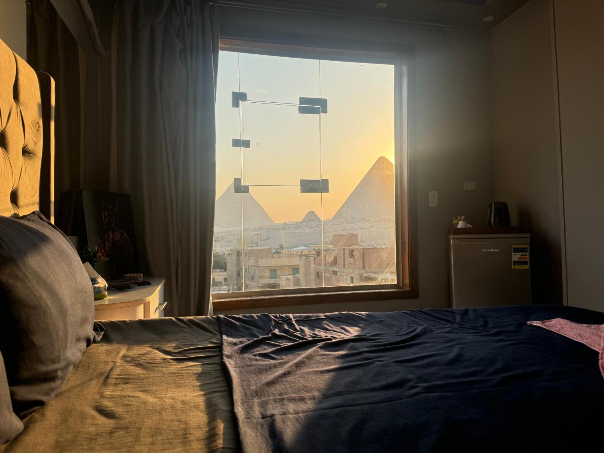 Historical Pyramids Hills Hotel